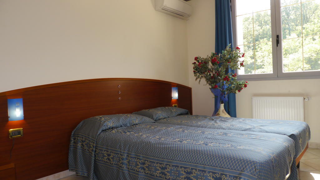 Albergo Ristorante Sterlina Grizzana Rum bild
